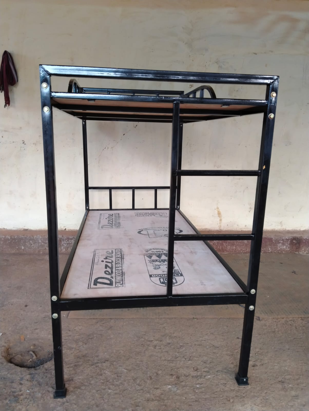 Metal bunk bed - image